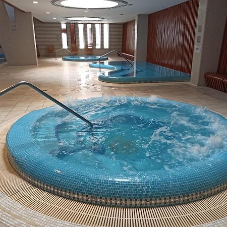 Luxury Apartment Dunapest With Spa And Pool Budapest Exterior photo